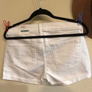 Old Navy Shorts - NEW White denim shorts. Old navy size 6. Old Navy Shorts - NEW White denim shorts. Old navy size 6.